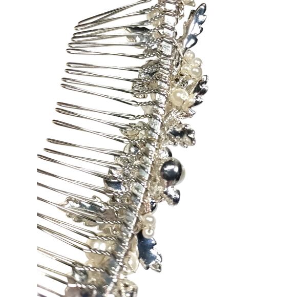 Hair Comb Silver Tone Faux Pearl Beads Rhinestone Floral... - Picture 8 of 8
